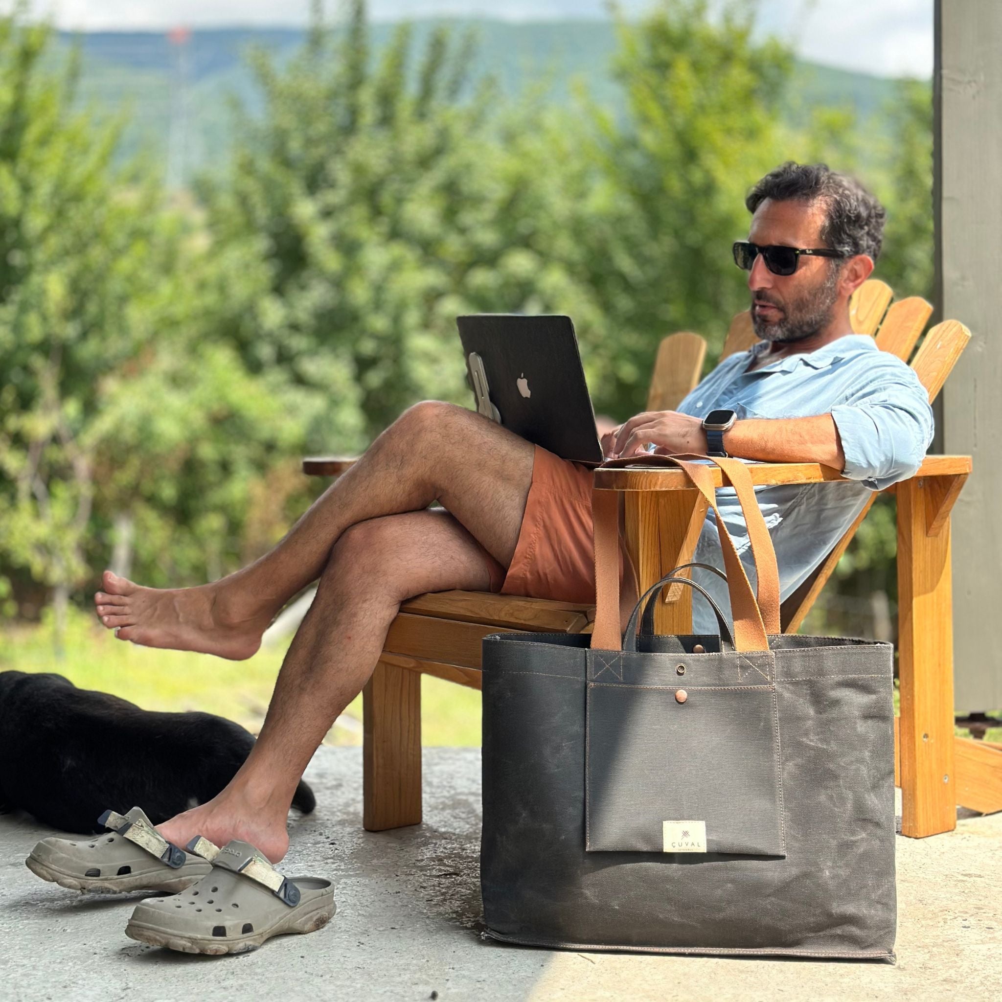 PRE-ORDER ONLY No. 205 XLarge Tote Black Truffle (REVERSIBLE)
