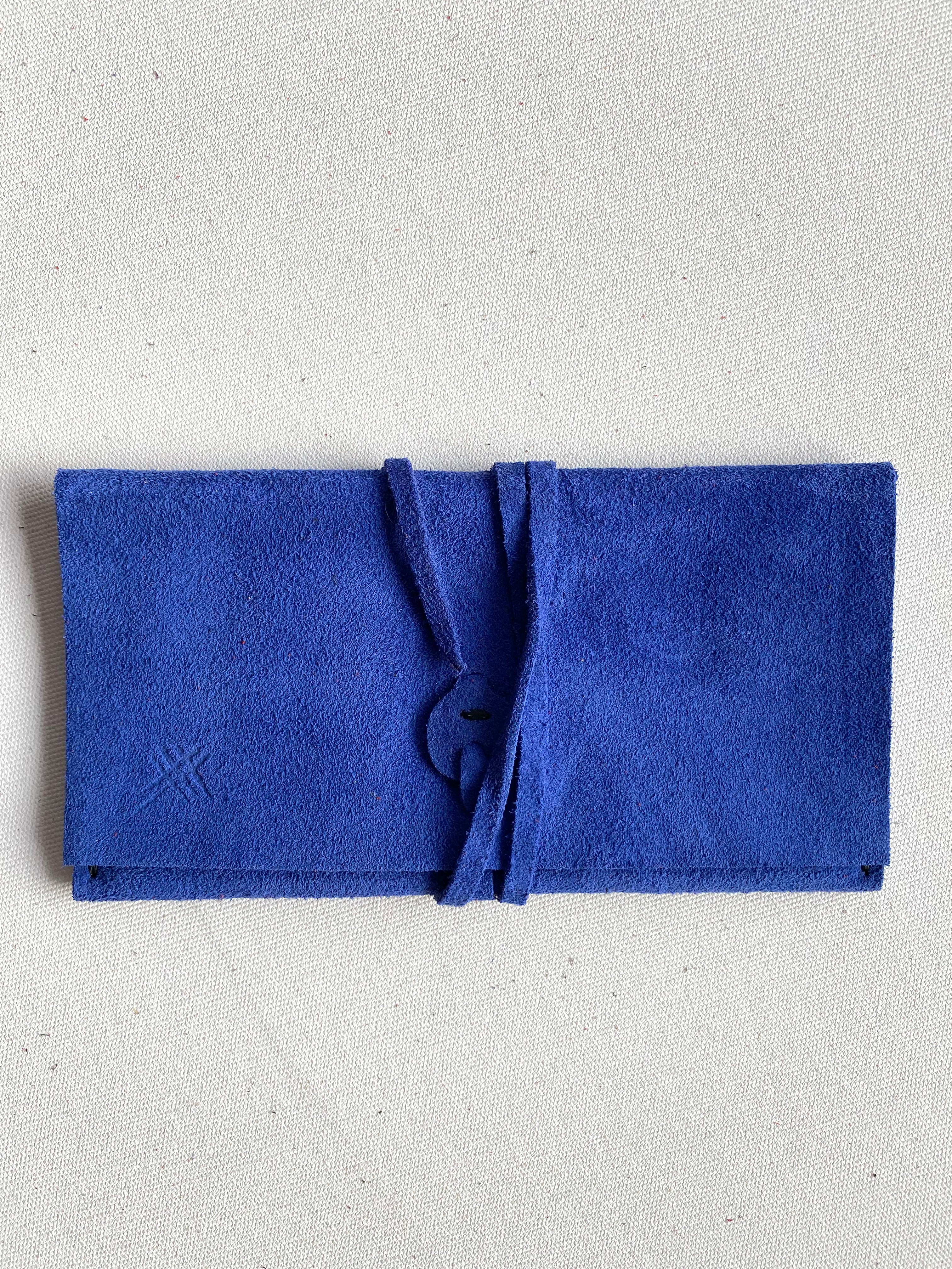 WRAP POUCH