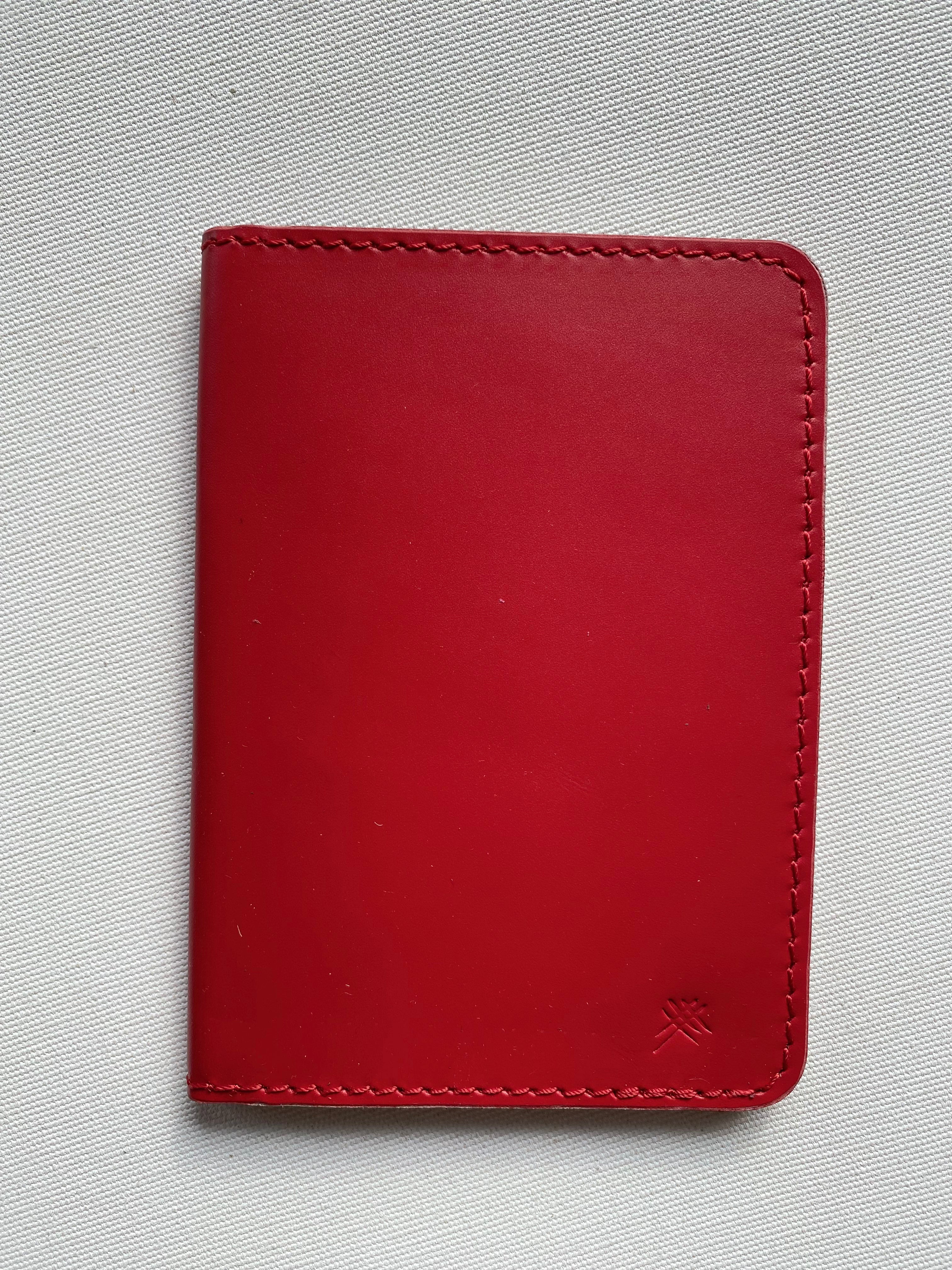PASSPORT HOLDER RED//GRAY