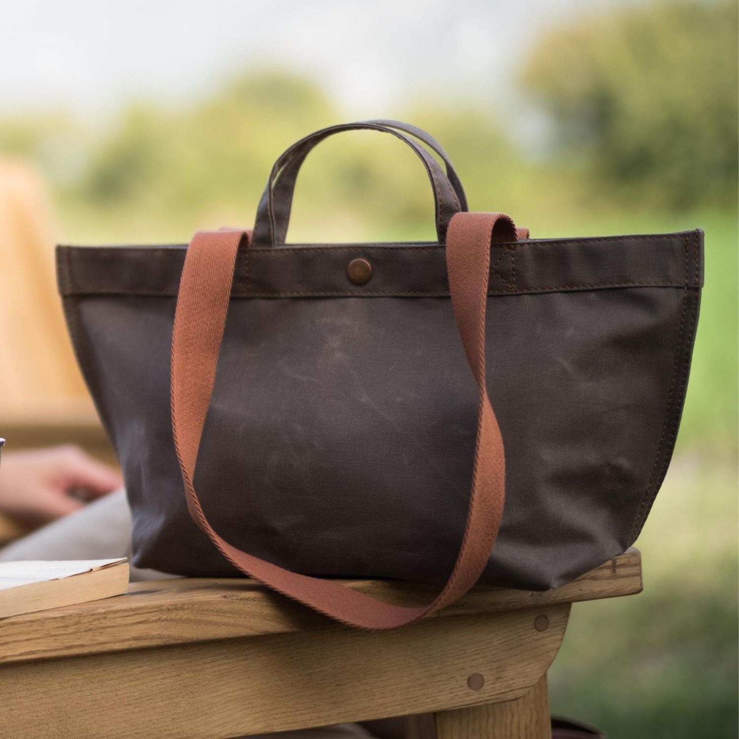 PRE-ORDER ONLY No. 201 Small Tote Tobacco (REVERSIBLE)