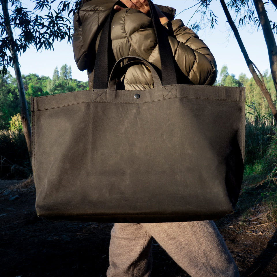 PRE-ORDER ONLY No. 205 XLarge Tote Charcoal (REVERSIBLE)